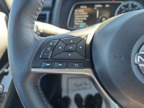 Used 2024 Nissan Leaf SV Plus image 17