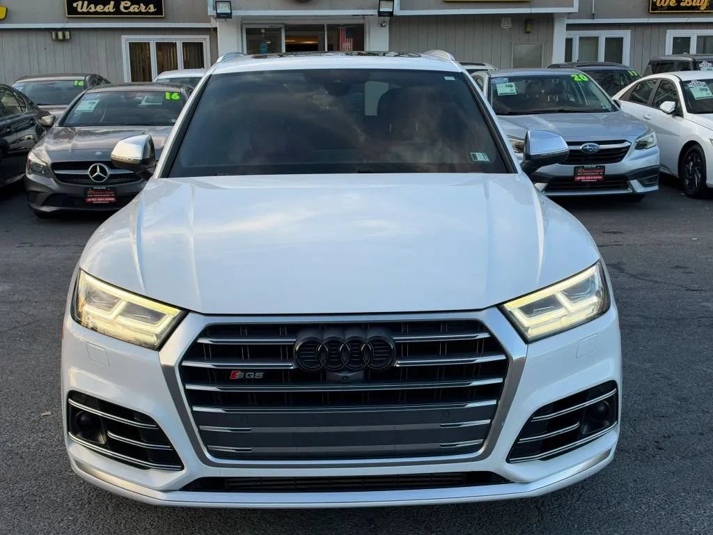 Used 2018 Audi SQ5 Prestige w/ Prestige Package AWD/4WD image 3