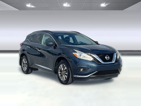 Used 2017 Nissan Murano SV image 7