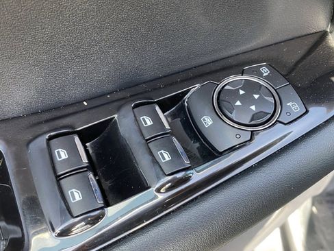 Used 2020 Ford Edge SEL w/ Convenience Package FWD image 24