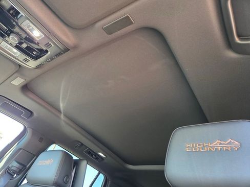 New 2026 Chevrolet Tahoe High Country image 7