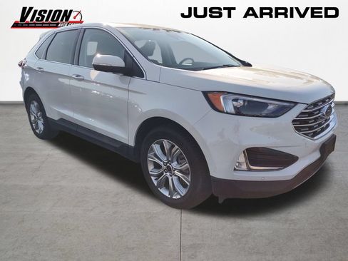 Used 2023 Ford Edge Titanium AWD/4WD image 7