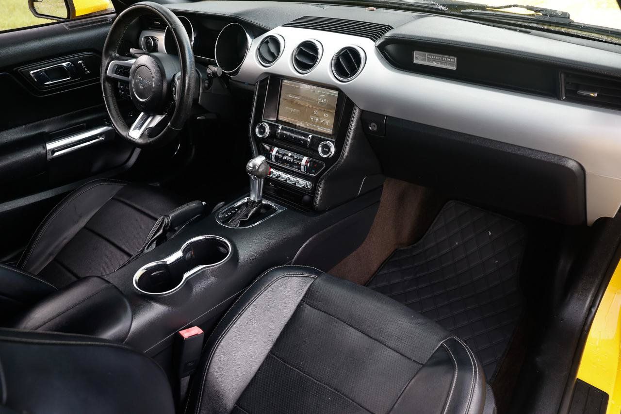 Used 2015 Ford Mustang Premium RWD image 18