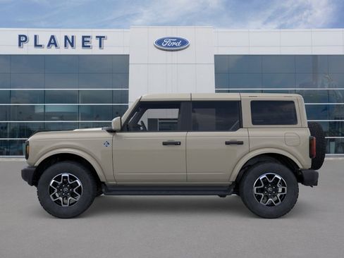 New 2026 Ford Bronco Outer Banks AWD/4WD image 3