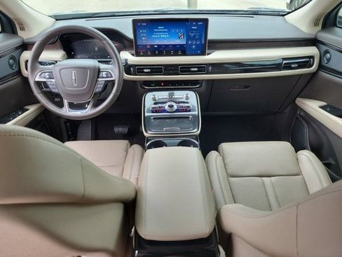 Certified 2022 Lincoln Nautilus Reserve w/ Equipment Group 201A AWD/4WD image 18