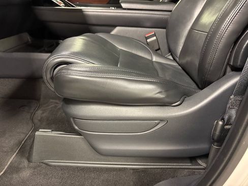 Used 2022 Lincoln Navigator Reserve AWD/4WD image 29