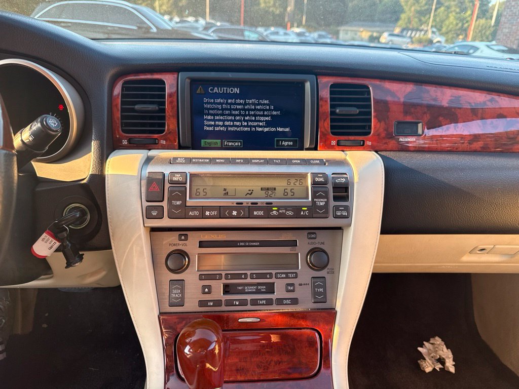 Used 2009 Lexus SC 430 Convertible w/ Preferred Accessory Pkg RWD image 12