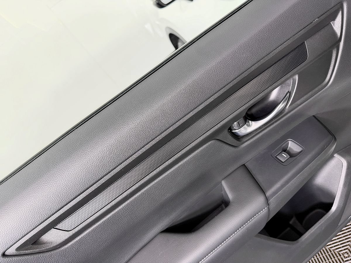 Used 2023 Honda CR-V LX image 34