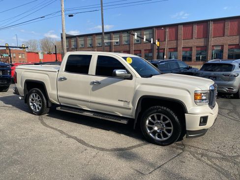 Used 2014 GMC Sierra 1500 Denali image 19