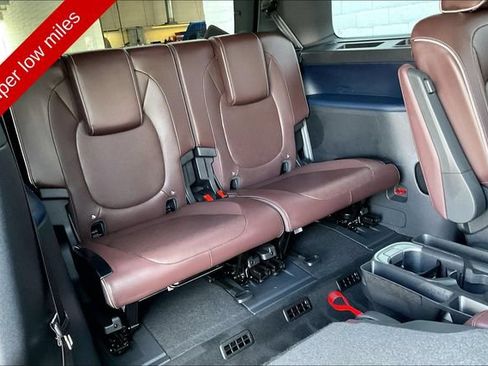 Used 2025 Volkswagen ID. Buzz Pro S Plus AWD/4WD image 34