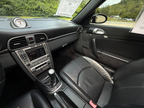 Used 2006 Porsche 911 Carrera S RWD image 24