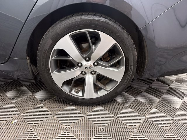 Used 2020 Kia Optima S w/ S Panoramic Sunroof Package FWD image 27