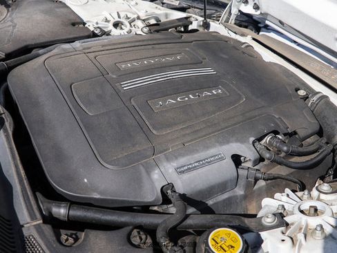 Used 2017 Jaguar F-TYPE Convertible image 24