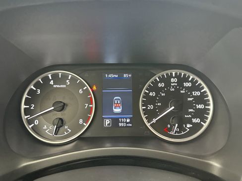 Used 2025 Nissan Sentra S image 22