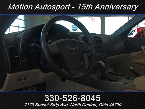 Used 2007 Chevrolet Corvette Coupe w/ Preferred Equipment Group image 21