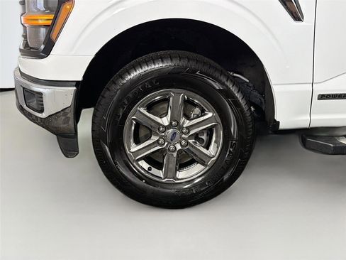 Used 2024 Ford F150 XLT w/ Mobile Office Package image 28