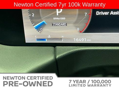 Used 2025 Nissan Armada SL w/ Captain's Chari Seat Package RWD image 44