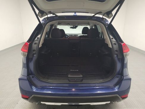 Used 2020 Nissan Rogue SV AWD/4WD image 29