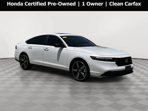 Used 2025 Honda Accord Sport image 1