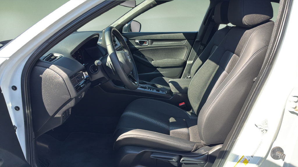 Used 2025 Honda Civic Sport image 12