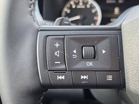 New 2026 Nissan Pathfinder SV FWD image 15