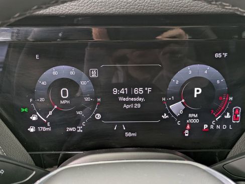 Used 2026 GMC Yukon XL Denali w/ Sun & Power Step Package AWD/4WD image 15