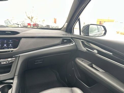 Certified 2024 Cadillac XT5 Premium Luxury w/ LPO, Floor Liner Package image 34