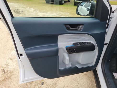 New 2026 Ford Maverick XLT w/ Equipment Group 301A image 5