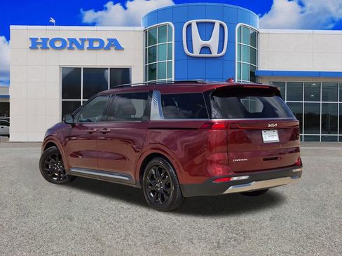 Used 2023 Kia Carnival SX Prestige FWD image 5