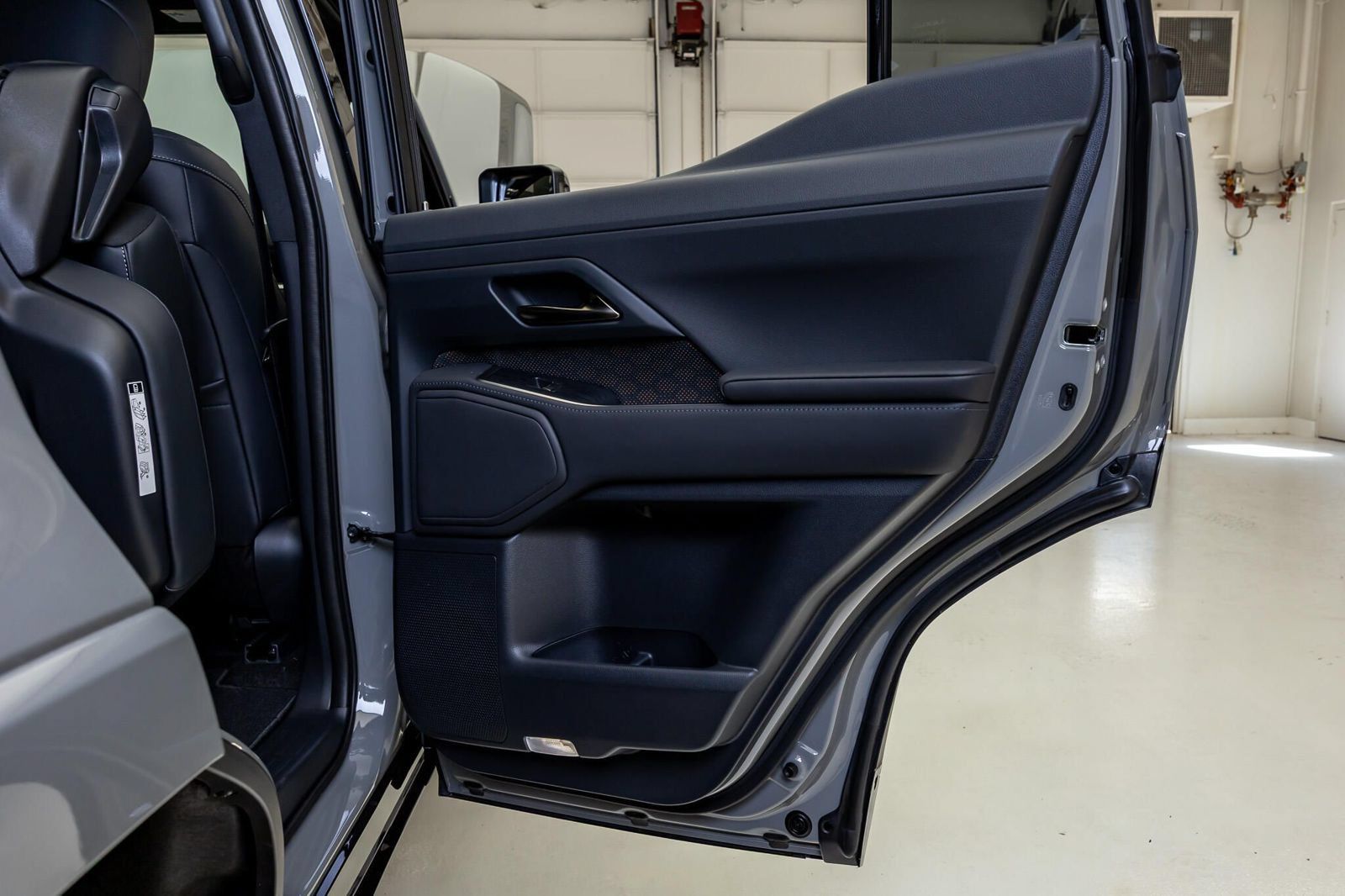 Used 2026 Lexus GX 550 w/ Accessory Package (2T) AWD/4WD image 45