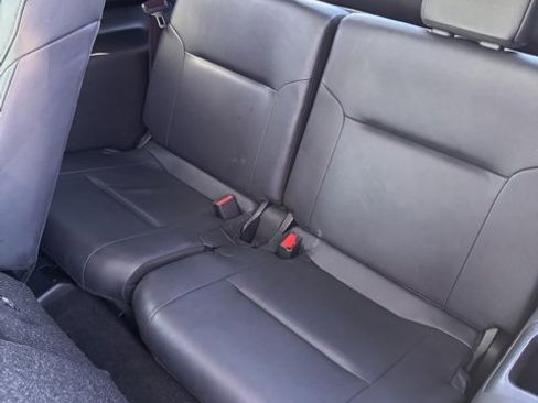 Used 2024 Mitsubishi Outlander SE image 14