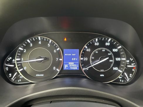 Used 2020 Nissan Armada Platinum w/ Captain's Chairs Package AWD/4WD image 36
