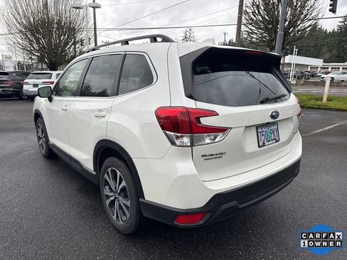 Used 2023 Subaru Forester Limited image 7