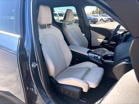Used 2026 BMW X3 xDrive30i w/ Premium Package AWD/4WD image 30