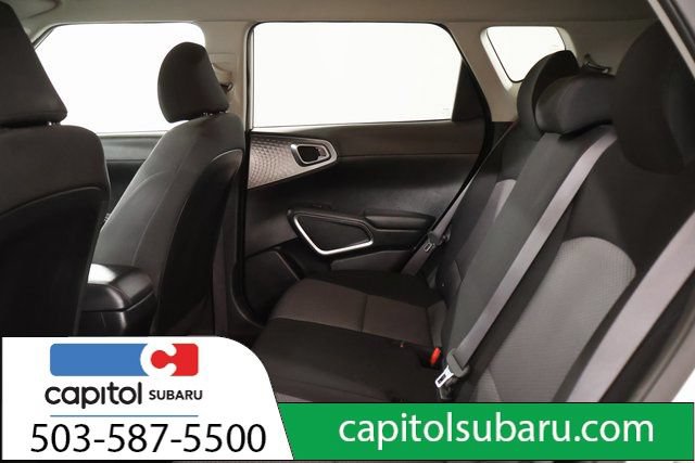 Used 2023 Kia Soul LX w/ LX Technology Package FWD image 31