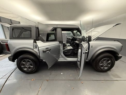 Used 2024 Ford Bronco Big Bend image 21