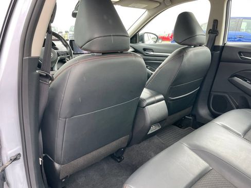 Used 2024 Nissan Altima 2.5 SR FWD image 33