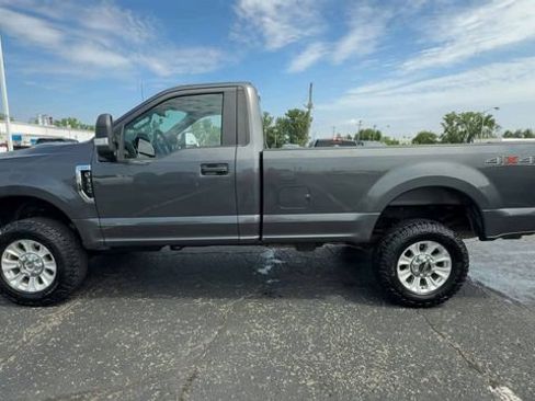 Used 2020 Ford F350 XLT AWD/4WD image 5