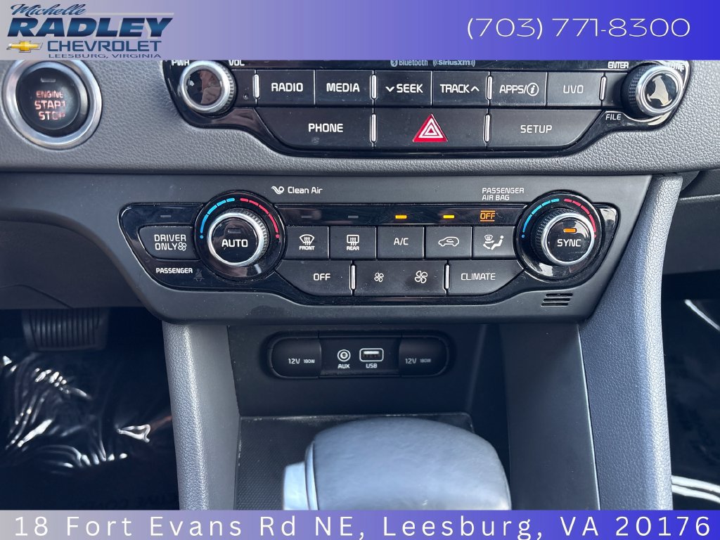 Used 2017 Kia Niro LX FWD image 19