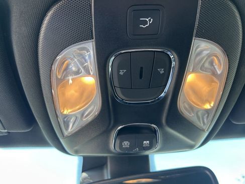 Used 2023 Jeep Compass High Altitude w/ Driver Assist Group I image 34