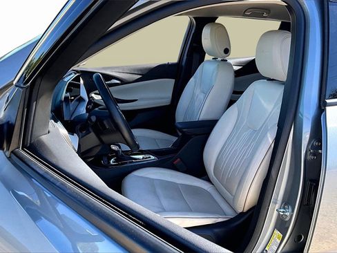 Used 2024 Buick Encore GX Avenir w/ Avenir Convenience Package image 26