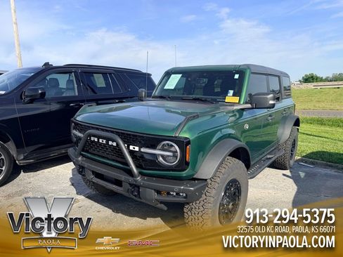Used 2022 Ford Bronco Wildtrak AWD/4WD image 1