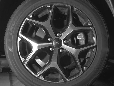 Used 2025 Jeep Compass Limited image 13