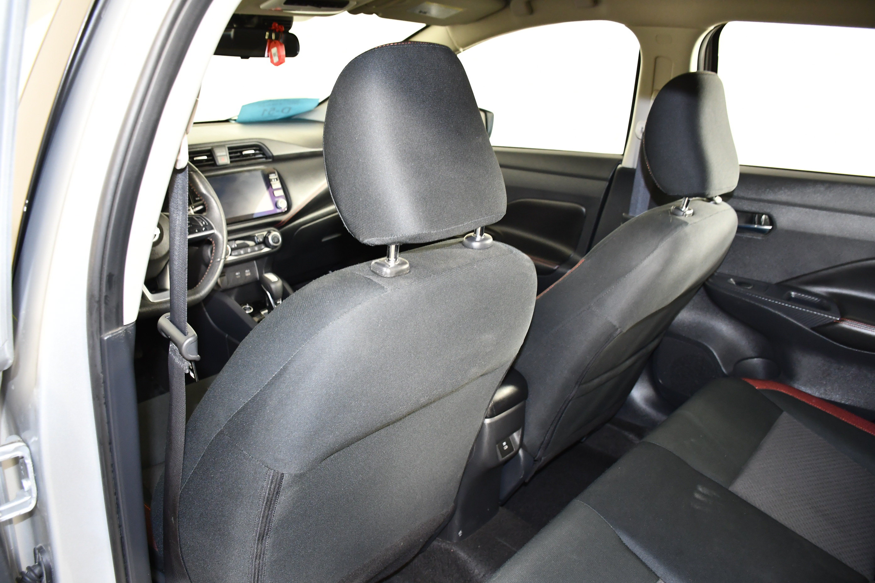 Used 2024 Nissan Versa SR FWD image 43