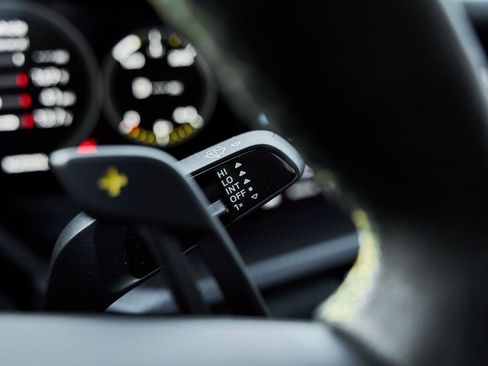 Used 2024 Porsche 911 GT3 RS w/ Weissach Package image 59