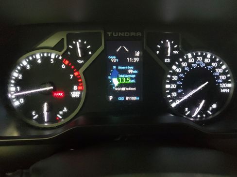 Used 2023 Toyota Tundra Limited AWD/4WD image 28