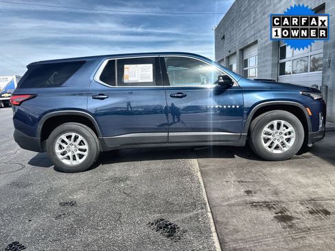 Used 2022 Chevrolet Traverse LS image 15
