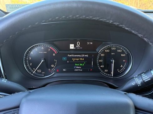 Certified 2025 Cadillac XT6 Premium Luxury image 30