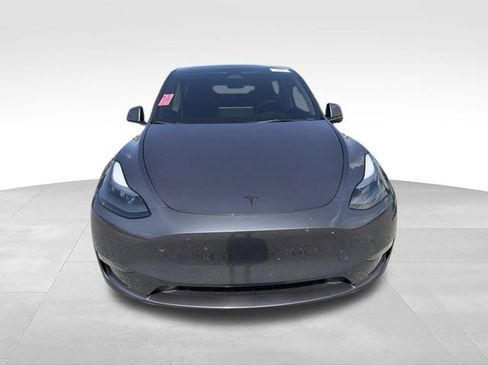 Used 2023 Tesla Model Y Long Range AWD/4WD image 28