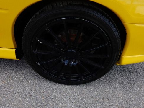 Used 2004 Pontiac GTO image 10